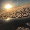 Vliegen boven de wolken