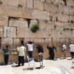 We brengen aan bezoek aan de klaagmuur (mannengedeelte)