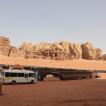 Wadi Rum 4 (de bus bij het kamp)