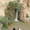 Bij de waterval