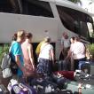 De koffers worden aangewezen, want we gaan vertrekken uit Beersheva.
