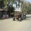 Soms zien we een tractor in de buitenwijken van Cairo
